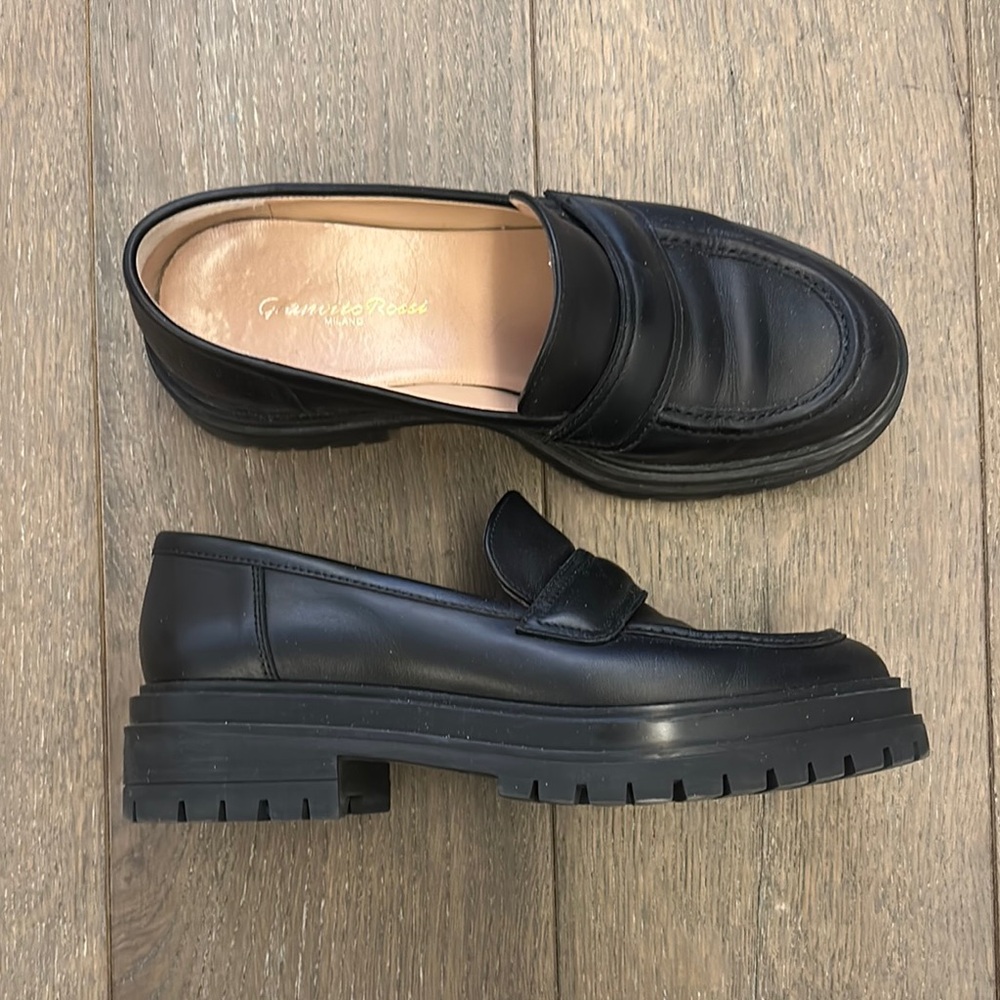 Gianvito Rossi Lug-Sole Loafers